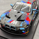 BMW 2025 M4 GT3 EVO #32 1:18 Winner Bathurst modello collezionabile in resina 12h di Spark - vista 11