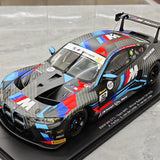 BMW 2025 M4 GT3 EVO #32 1:18 Winner Bathurst 12h modello da collezione in resina di Spark - vista 4