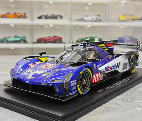 Cadillac 2025 V-Series.R #101 1:18 Le Mans Resin-Sammlermodell von Spark – siehe 3