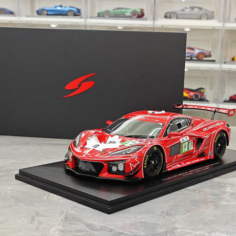 Chevrolet 2025 Corvette Z06 GT3.R #13 1:18 AWA Racing 24h Le Mans Resin-Sammlermodell von Spark – siehe 15