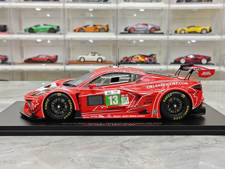 Chevrolet 2025 Corvette Z06 GT3.R #13 1:18 AWA Racing 24h Le Mans Resin-Sammlermodell von Spark – siehe 5