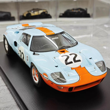 [Spark] 1:18 Ford 1969 GT40 #22 Le Mans Winner modelauto Hars / Closed Body