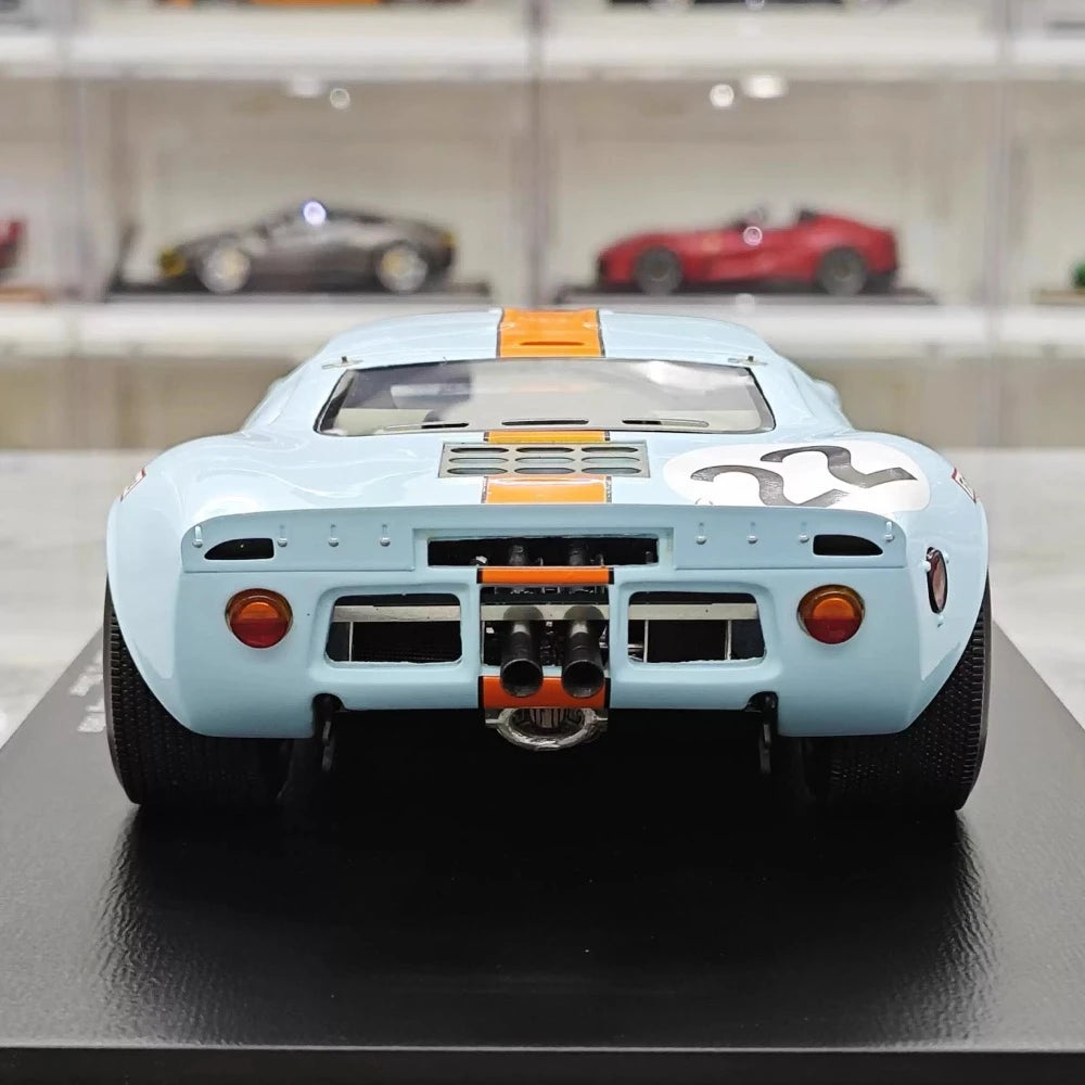 [Spark] 1:18 Ford 1969 GT40 #22 Le Mans Winner Model Car Resin / Closed Body
