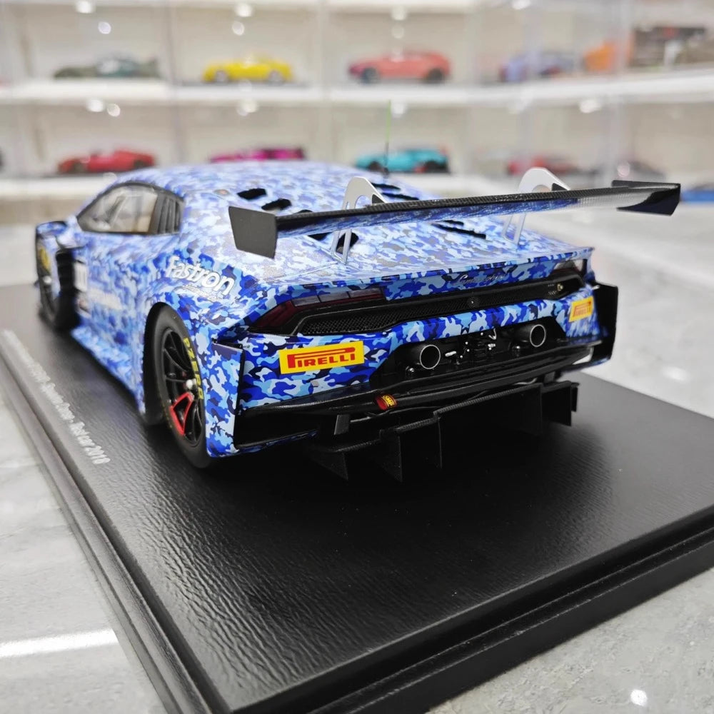 [Spark] 1:18 Lamborghini 2018 Huracan GT3 Evo Squadra Crose Model Car Resin