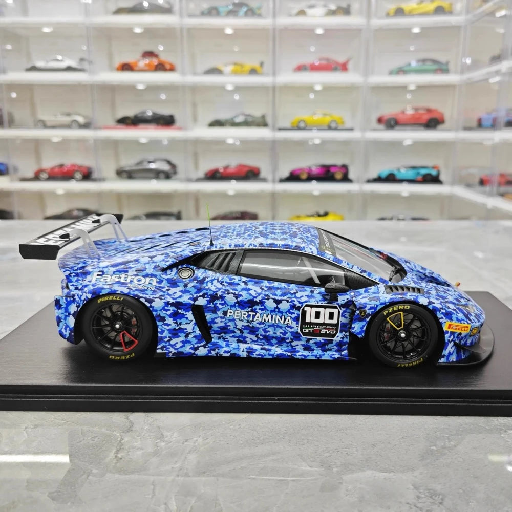 [Spark] 1:18 Lamborghini 2018 Huracan GT3 Evo Squadra Crose Model Car Resin