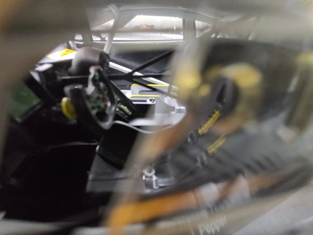 Lamborghini 2025 Huracan GT3 EVO2 #63 1:18 Voittaja 24h Spa -hartsikeräilymalli Spark - katso 12