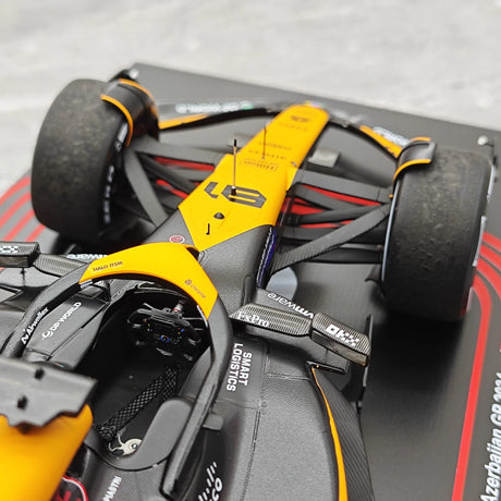 1:18 McLaren 2024 MCL38 #81 Aserbaidschan GP Oscar Piastri F1 Resin-Modell von Spark – siehe 13