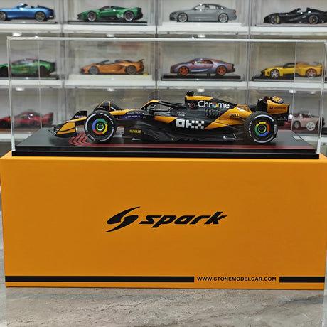 1:18 McLaren 2024 MCL38 #81 Aserbaidschan GP Oscar Piastri F1 Harzmodellauto von Spark – siehe 14