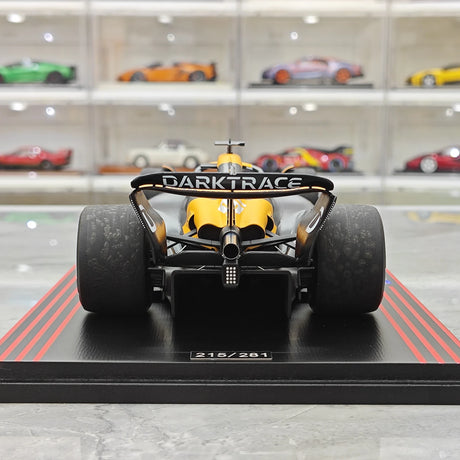 1:18 McLaren 2024 MCL38 #81 Aserbaidschan GP Oscar Piastri F1 Resin-Modell von Spark – Ansicht 7