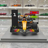 1:18 McLaren 2025 MCL39 #81 Chinese GP Oscar Piastri F1 model car by Spark - view 1