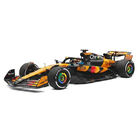 1:18 McLaren 2025 MCL39 #81 Chinese GP Oscar Piastri F1 model car by Spark - view 15