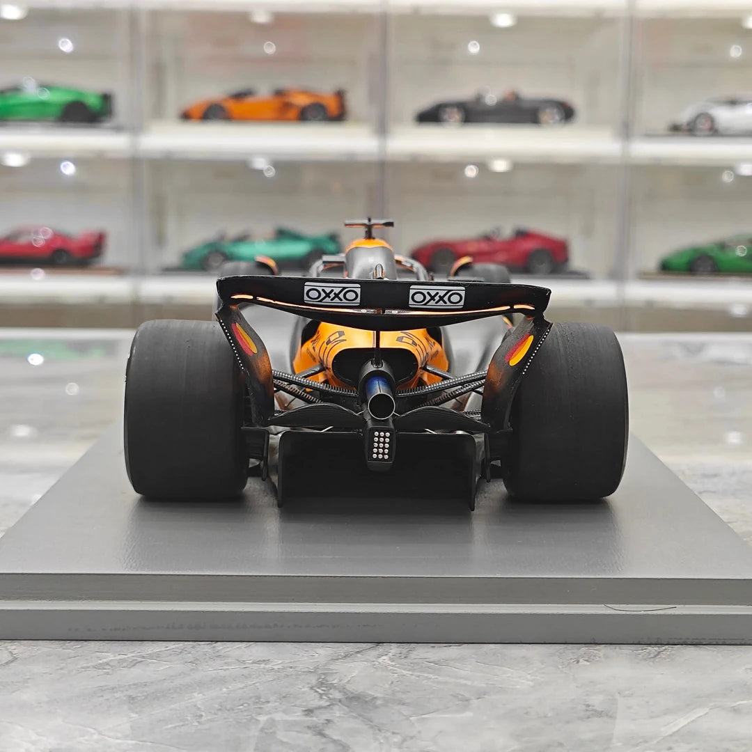 1:18 McLaren 2025 MCL39 #81 Chinese GP Oscar Piastri F1 model car by Spark - view 7