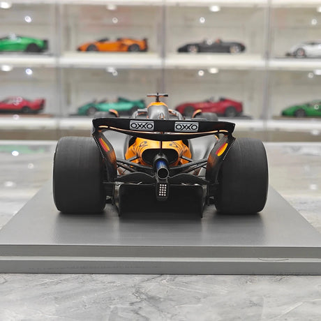 1:18 McLaren 2025 MCL39 #81 Chinese GP Oscar Piastri F1 model car by Spark - view 7