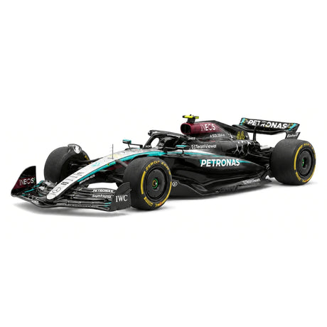 1:18 Mercedes-AMG 2024 F1 W15 E Performance #44 Abu Dhabi GP Lewis Hamilton F1 Harzmodellauto von Spark - Ansicht 17