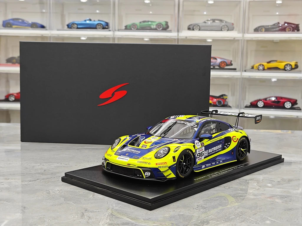 1:18 Porsche 2025 911 992 GT3 R #96 موديل سيارة سبا 24 ساعة من إنتاج Spark - عرض 15