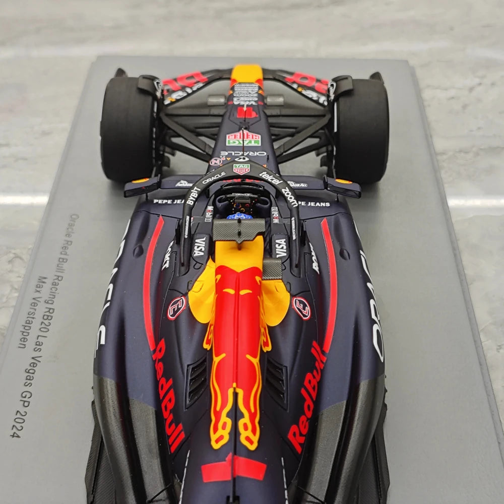 1:18 Rot Bull 2024 RB20 #1 Las Vegas GP Modellauto by Spark - view 12