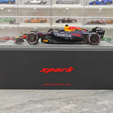 1:18 Rot Bull 2024 RB20 #1 Las Vegas GP Modellauto by Spark - view 14