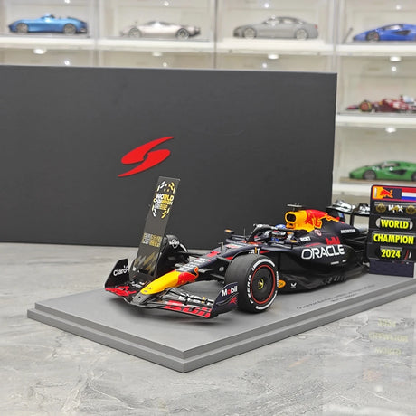 1:18 Rot Bull 2024 RB20 #1 Las Vegas GP Modellauto by Spark - view 15