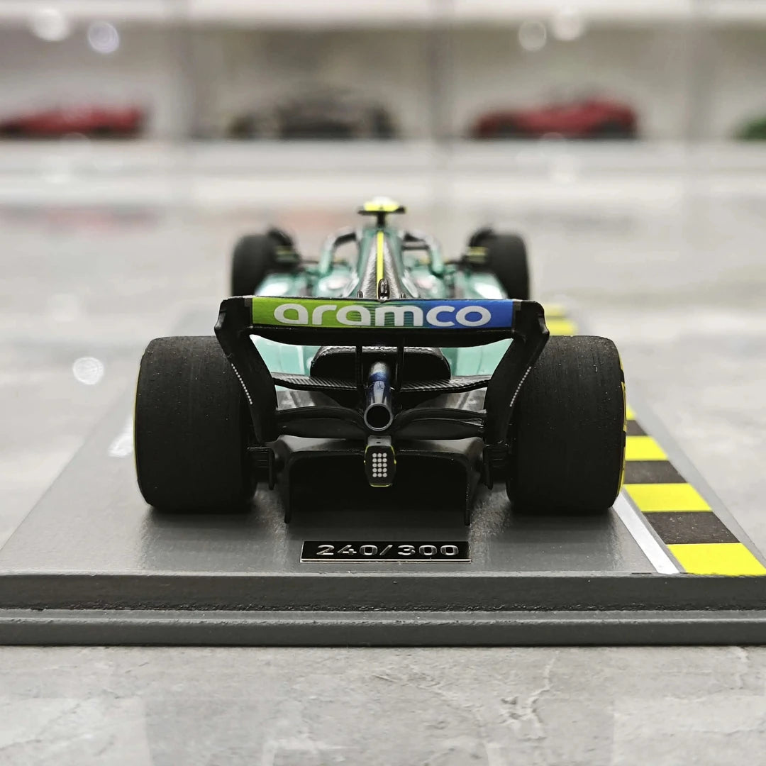 1:43 Aston Martin 2023 AMR22 #5 Japanese GP Sebastian Vettel F1 model car by Spark - view 7