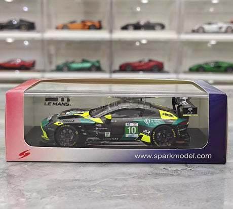 [Spark] 1:43 Aston Martin 2025 Vantage AMR LMGT3 #27 Model Car Resin / Closed Body