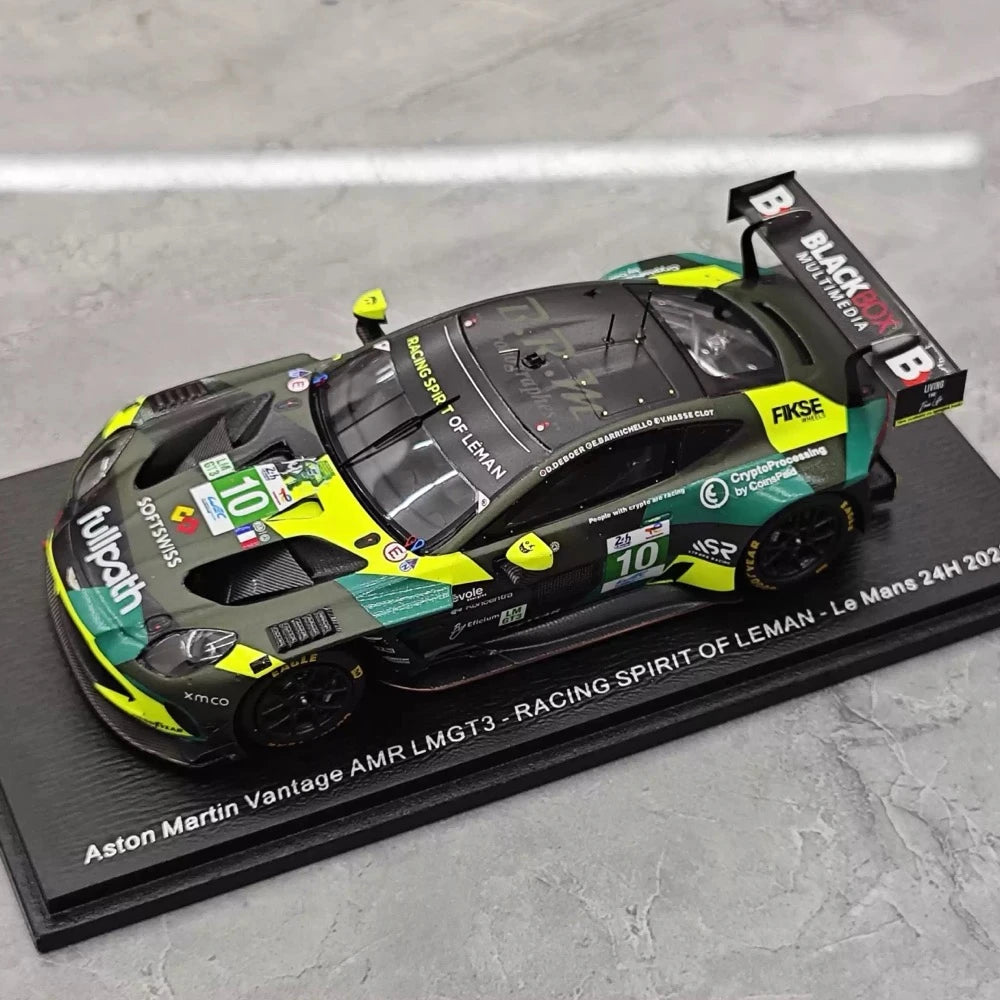 [Spark] 1:43 Aston Martin 2025 Vantage AMR LMGT3 #27 Model Car Resin / Closed Body