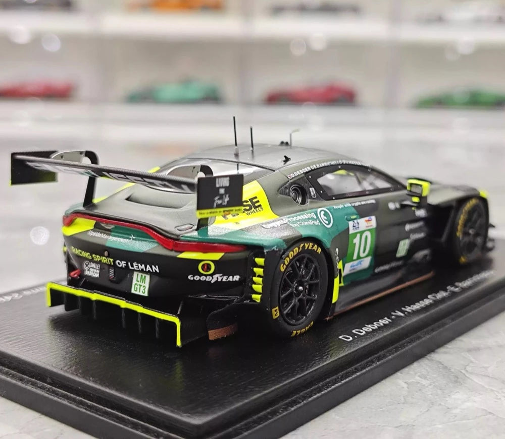 [Spark] 1:43 Aston Martin 2025 Vantage AMR LMGT3 #27 Model Car Resin / Closed Body