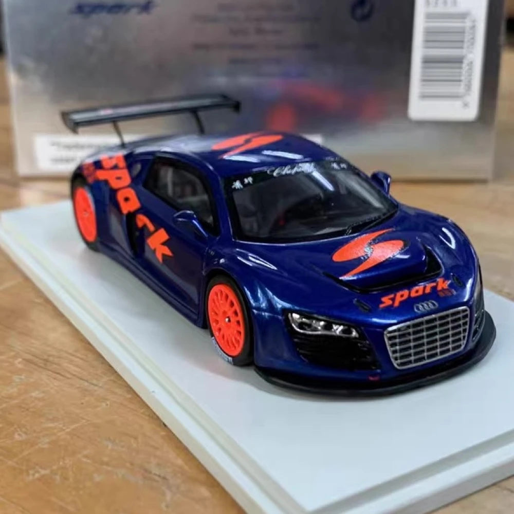 [Spark] 1:43 Audi 2013 R8 LMS 2013 Model Car Resin