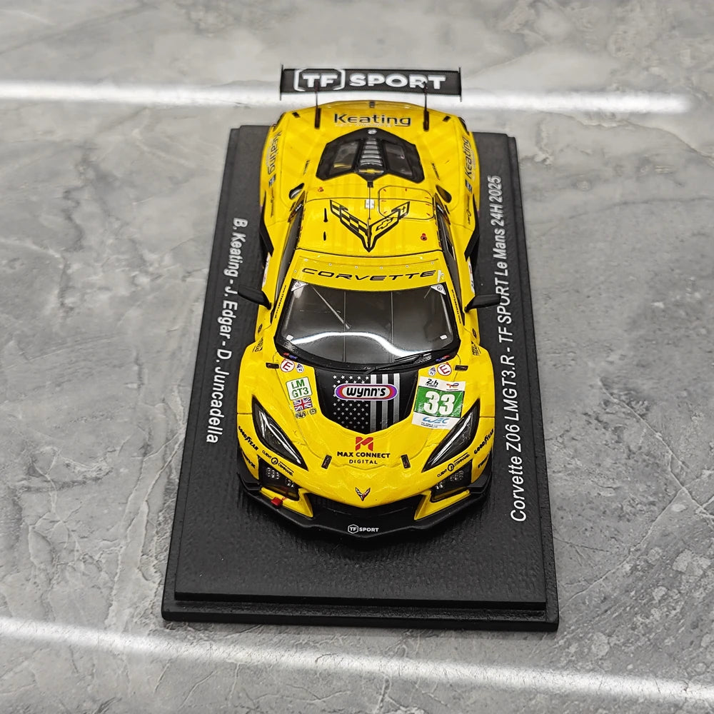 1:43 Chevrolet 2025 Corvette Z06 GT3.R #33 24h Le Mans model car by Spark - view 2