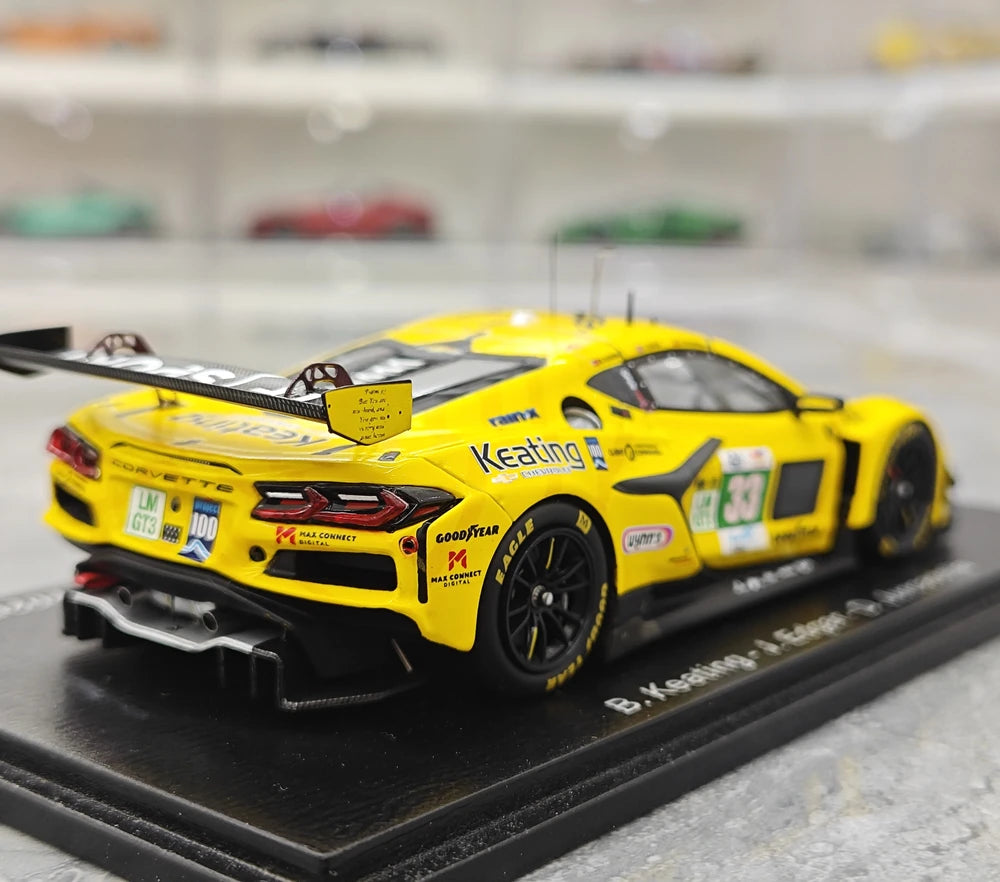1:43 Chevrolet 2025 Corvette Z06 GT3.R #33 24h Le Mans model car by Spark - view 8