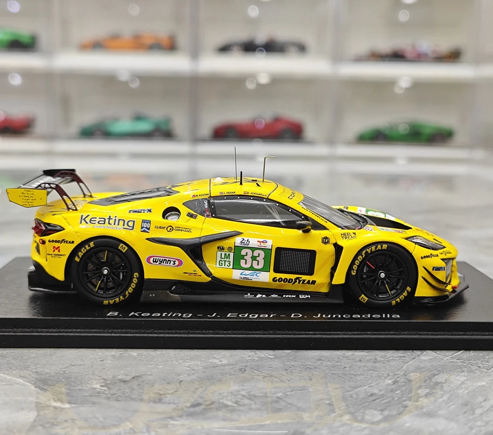 1:43 Chevrolet 2025 Corvette Z06 GT3.R #33 24h Le Mans model car by Spark - view 9