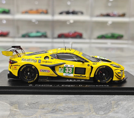 1:43 Chevrolet 2025 Corvette Z06 GT3.R #33 24h Le Mans model car by Spark - view 9
