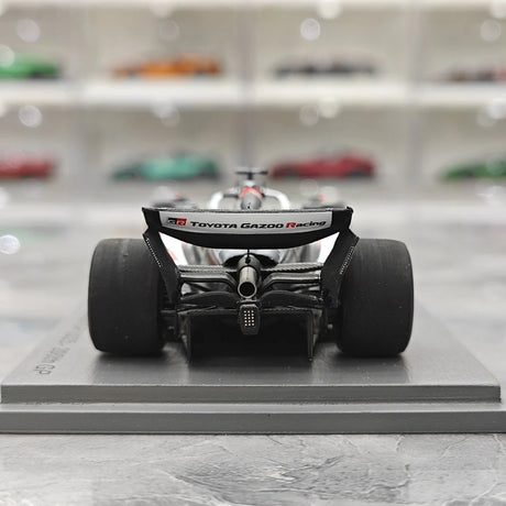 1:43 Haas 2025 VF-25 #31 Canadian GP Esteban Ocon F1 Resin-Modellauto von Spark – Ansicht 7