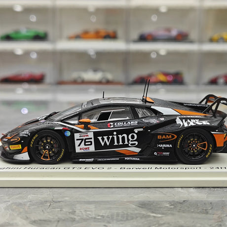 Lamborghini 2025 Huracan GT3 EVO 2 Barwell Motorsport #76 1:43 Harz-Sammelmodell von Spark – Ansicht 5
