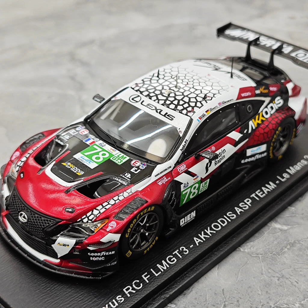 Lexus 2025 RC F LMGT3 #78 1:43 modèle de collection en résine 24h Le Mans par Spark - vue 4