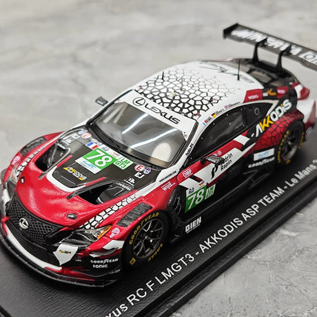 Lexus 2025 RC F LMGT3 #78 1:43 24h Le Mans -hartsikeräilymalli Spark - view 4
