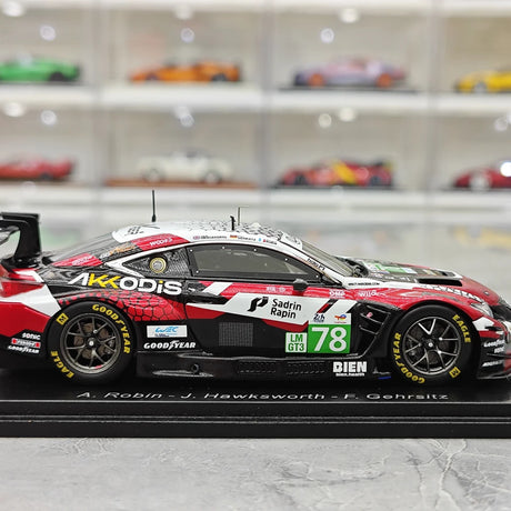 Lexus 2025 RC F LMGT3 #78 1:43 24h Le Mans -hartsikeräilymalli Spark - katso 9