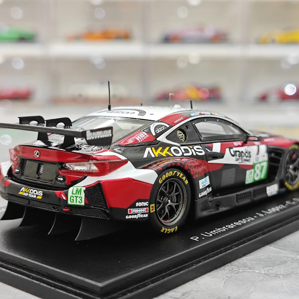 Lexus 2025 RC F LMGT3 #87 1:43 modèle de collection en résine 24h du Mans par Spark - vue 8