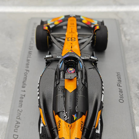 1:43 McLaren 2025 MCL39 #81 أبوظبي GP أوسكار بياستري، نموذج سيارة من الراتنج F1 من إنتاج Spark - عرض 12