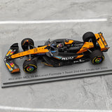 1:43 McLaren 2025 MCL39 #81 أبوظبي GP أوسكار بياستري F1 نموذج سيارة من الراتنج من إنتاج Spark - عرض 4