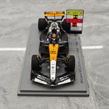 1:43 McLaren 2025 MCL39 #81 British GP Oscar Piastri F1 resinmodell från Spark - vy 2