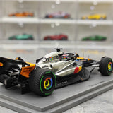 1:43 McLaren 2025 MCL39 #81 British GP Oscar Piastri F1 resinmodell av Spark - vy 8