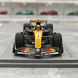1:43 McLaren 2025 MCL39 #81 GP español Oscar Piastri F1 modelo de resina de Spark - ver 1