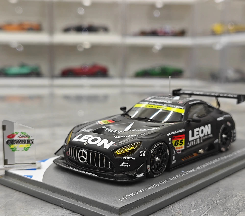 1:43 Mercedes 2025 AMG K2 #65 Super GT model car by Spark - view 3