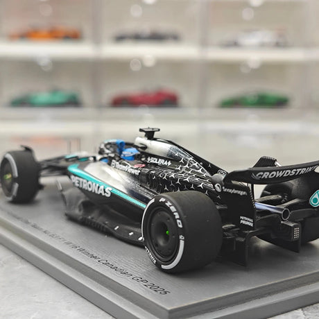 1:43 Mercedes-AMG 2025 F1 W16 #63 Canadian GP George Russell F1 model car by Spark - view 6
