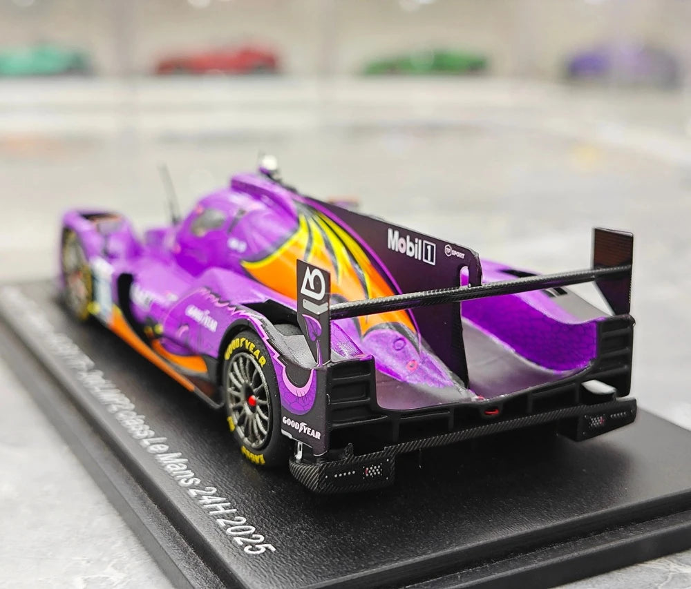 1:43 Oreca 2025 07-Gibson #199 Le Mans model car by Spark - view 6