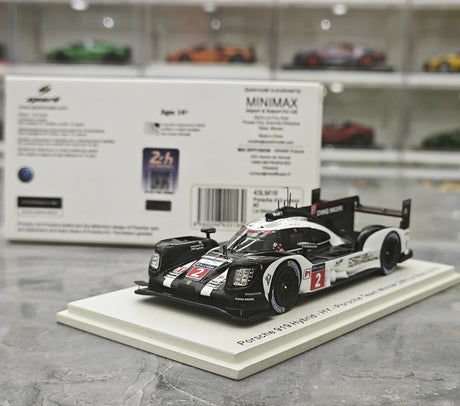 1:43 Porsche 2016 919 Hybrid #2 Winner 24h Le Mans model car by Spark - view 14