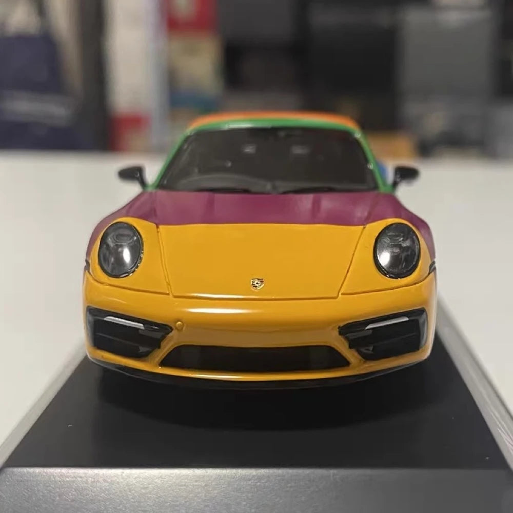 [Spark] 1:43 Porsche 2023 911 992 Carrera GTS - 30 Years Porsche Thailand Edition modellbil harts