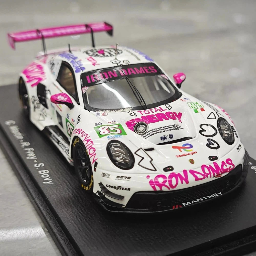 [Spark] 1:43 Porsche 2025 911 992 GT3 R LMGT3 - Iron Dames - Le Mans 24H Model Car Resin