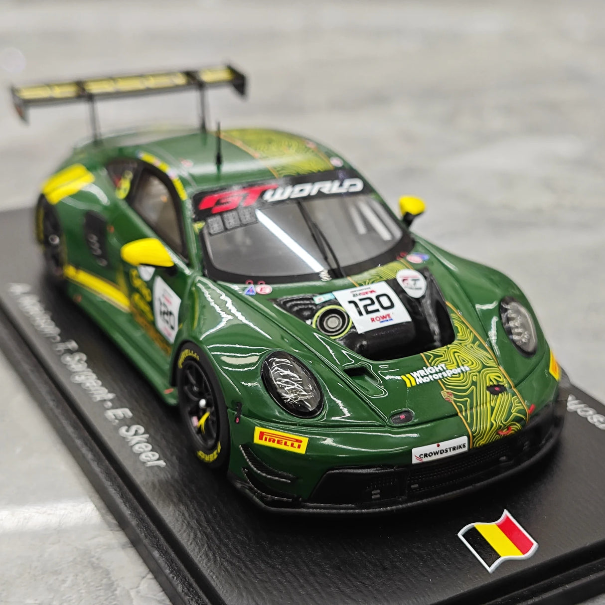 Porsche 2025 911 GT3 R 992 #120 ライト・モータースポーツ 24時間スパ 1:43 レジンコレクターモデル - ビュー10