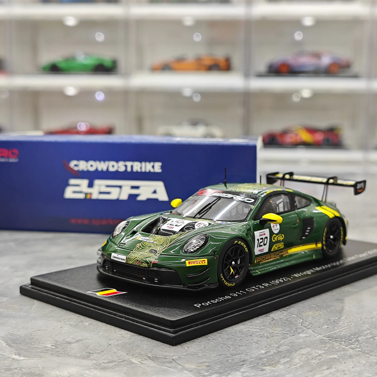 Porsche 2025 911 GT3 R 992 #120 ライト・モータースポーツ 24時間スパ 1:43 レジンコレクターモデル - ビュー14